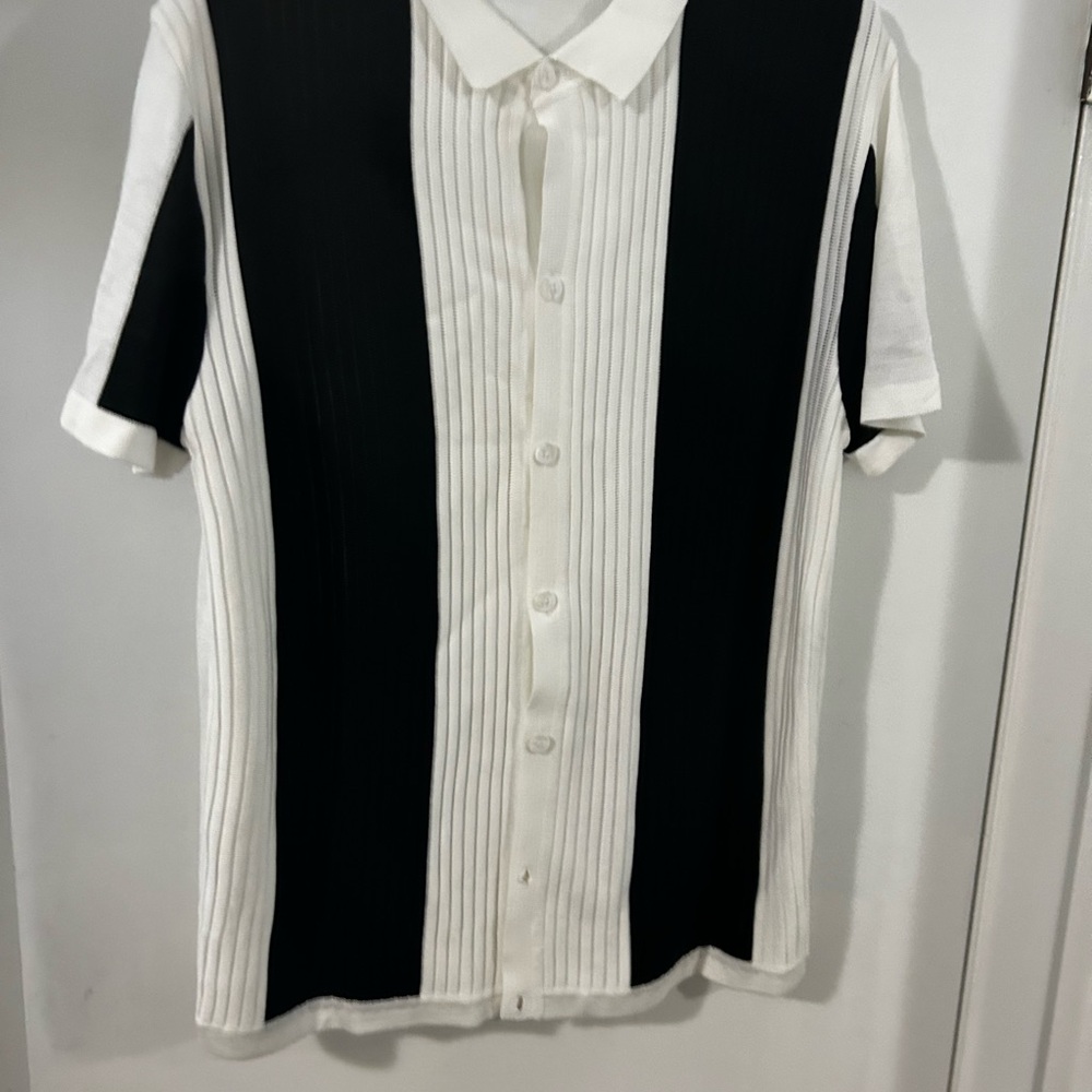 Men used dress sweater buttons down